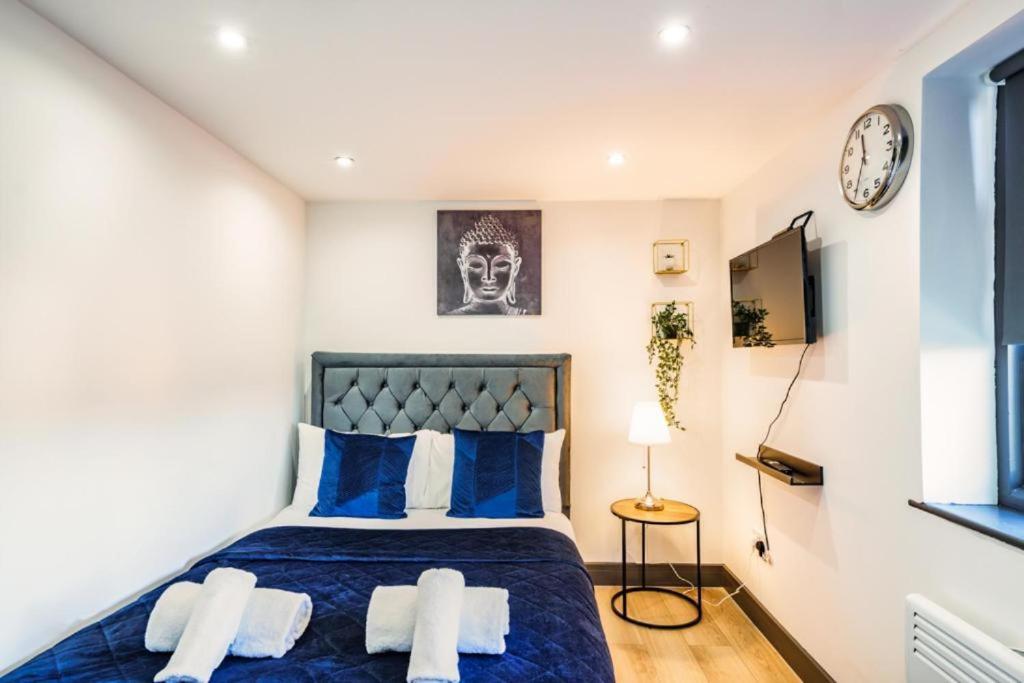 Heathrow Guest House - Oakway Feltham Εξωτερικό φωτογραφία