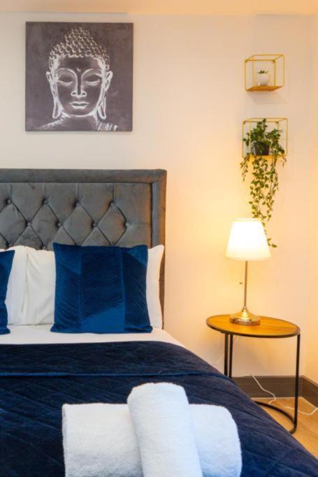 Heathrow Guest House - Oakway Feltham Εξωτερικό φωτογραφία