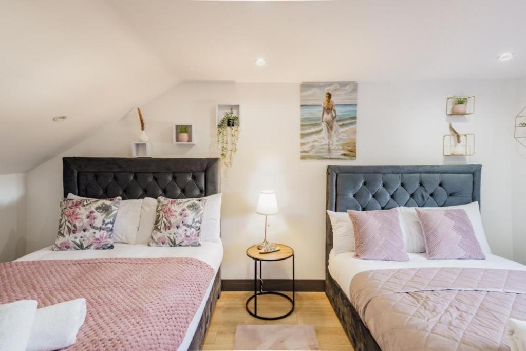 Heathrow Guest House - Oakway Feltham Εξωτερικό φωτογραφία
